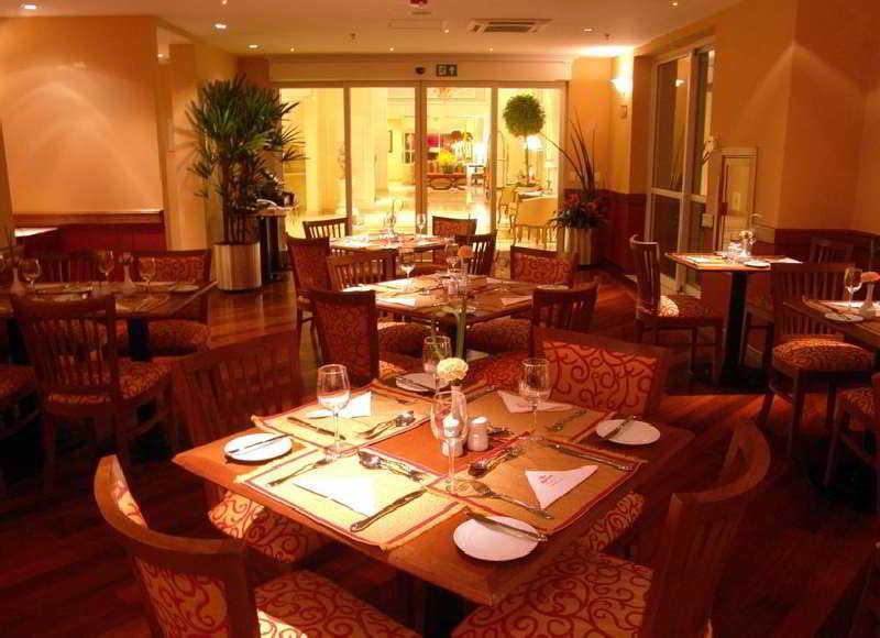 Marriott Executive Apartments São Paulo Restaurant foto